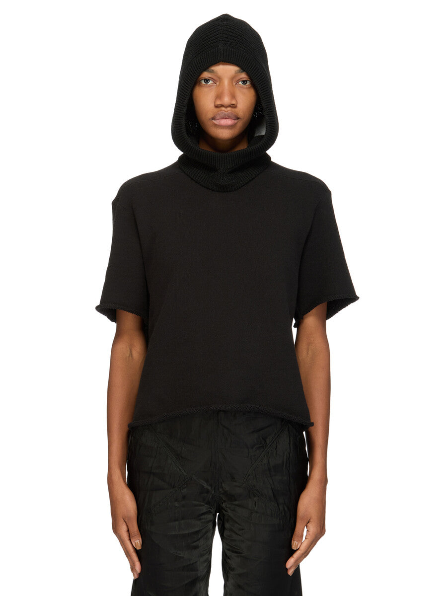 RU01F2481_KBC_09 | HOOD
