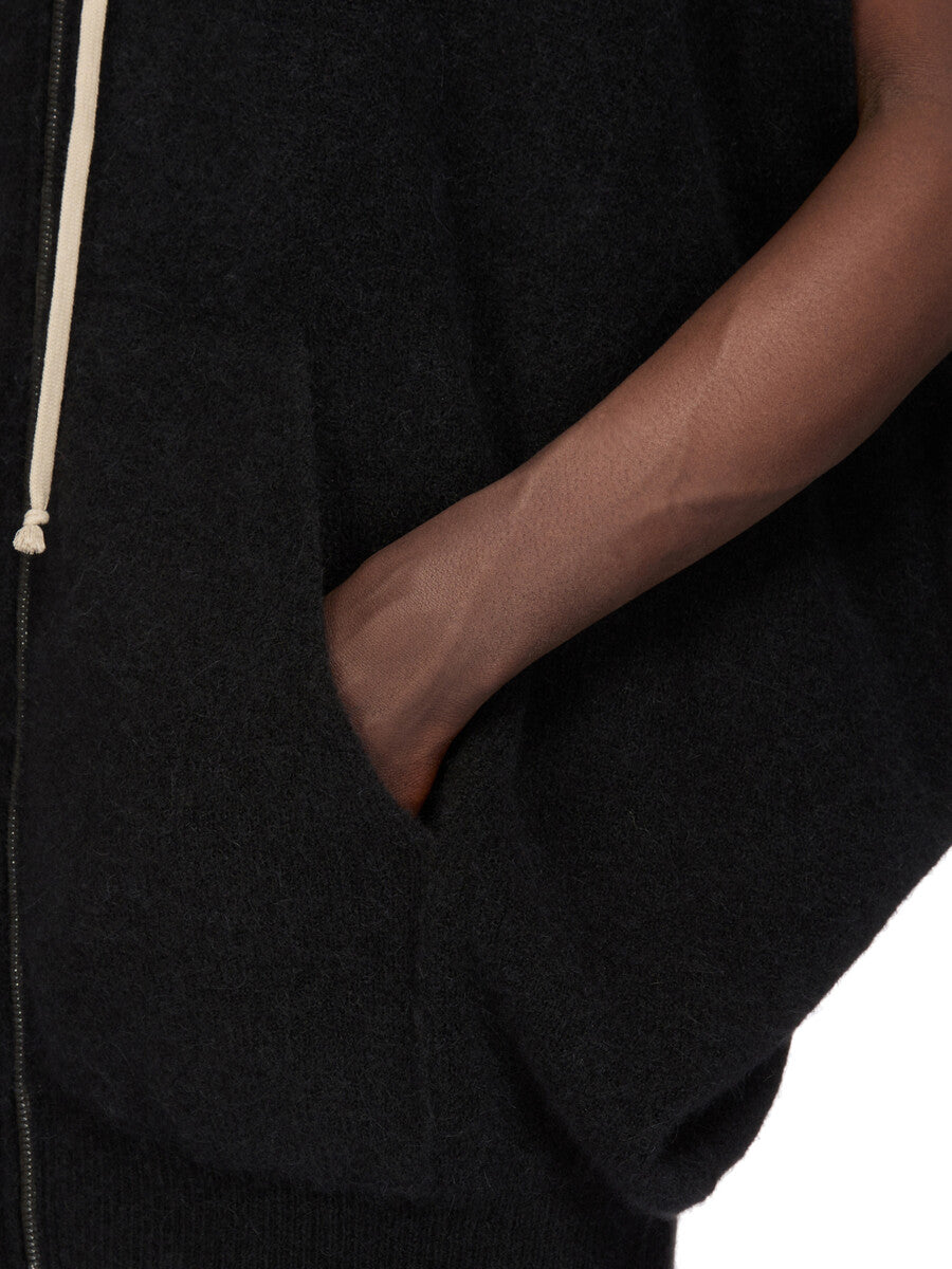 Fashion related image used in ecommerce context featuring designer aesthetic and visual storytelling
