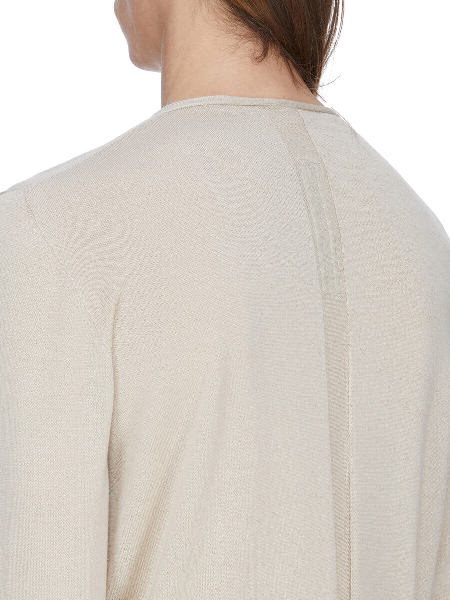 RU01F2611_M_138 | OVERSIZED EXTREME V NECK