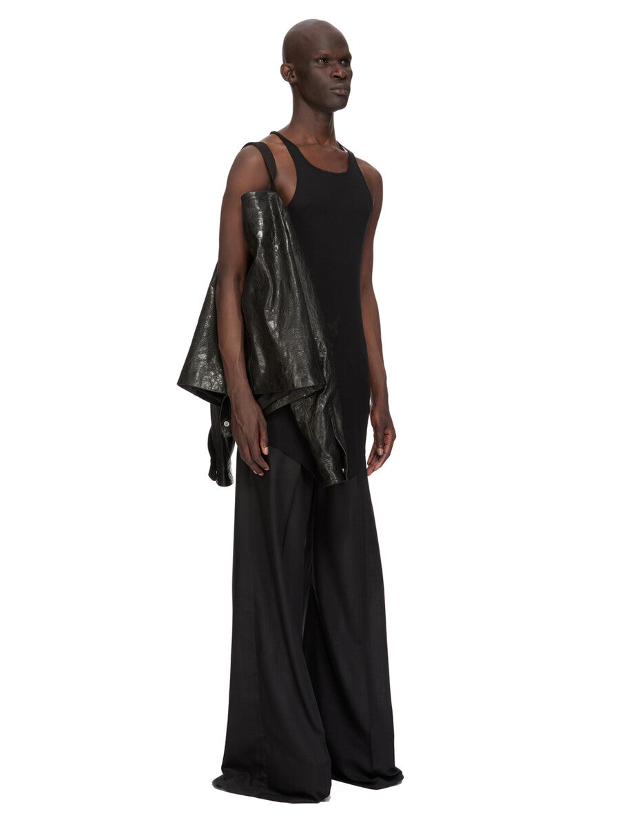 Fashion related image used in ecommerce context featuring designer aesthetic and visual storytelling