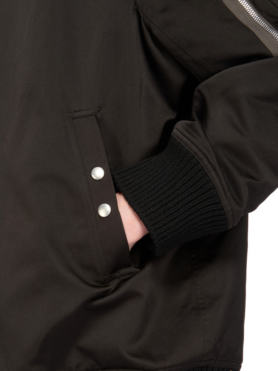 RU01F2778_THD_09 | CLASSIC FLIGHT