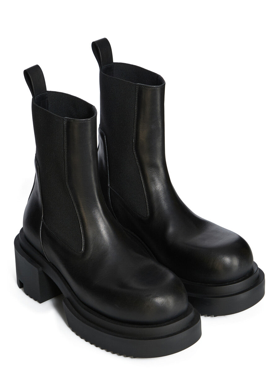 RU02E1832_LOO_09 | BEATLE BOGUN