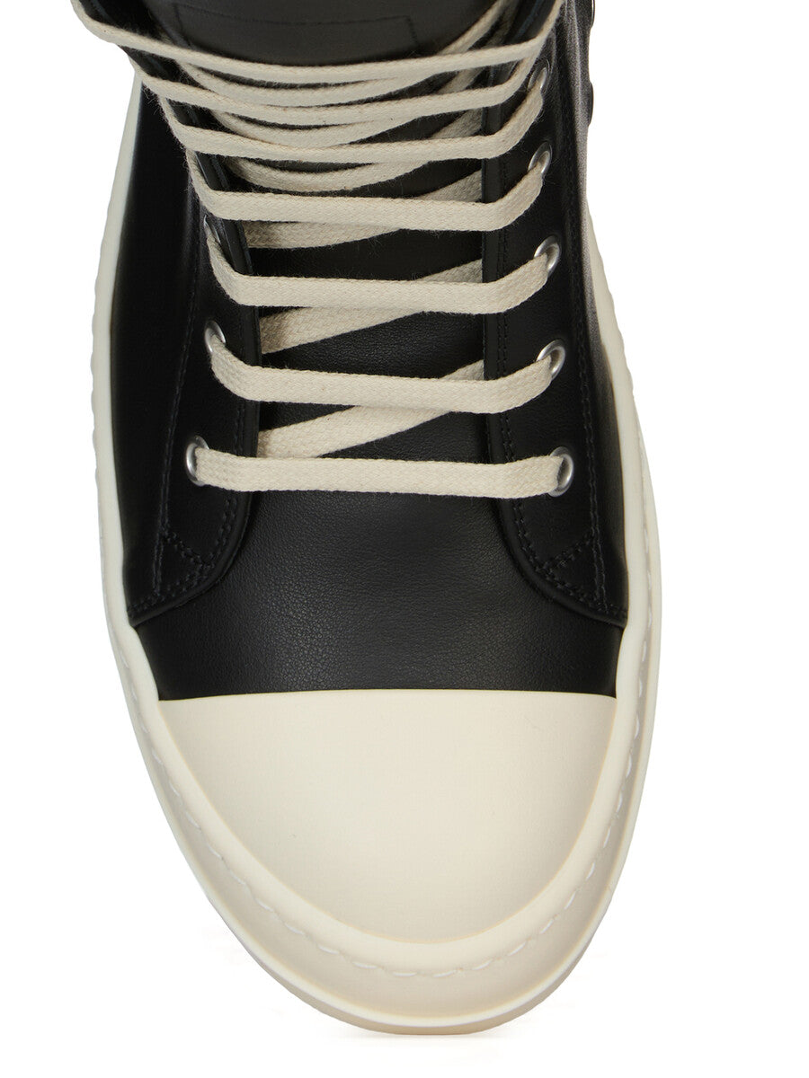 RU02F4890_LCO_911 | SNEAKS