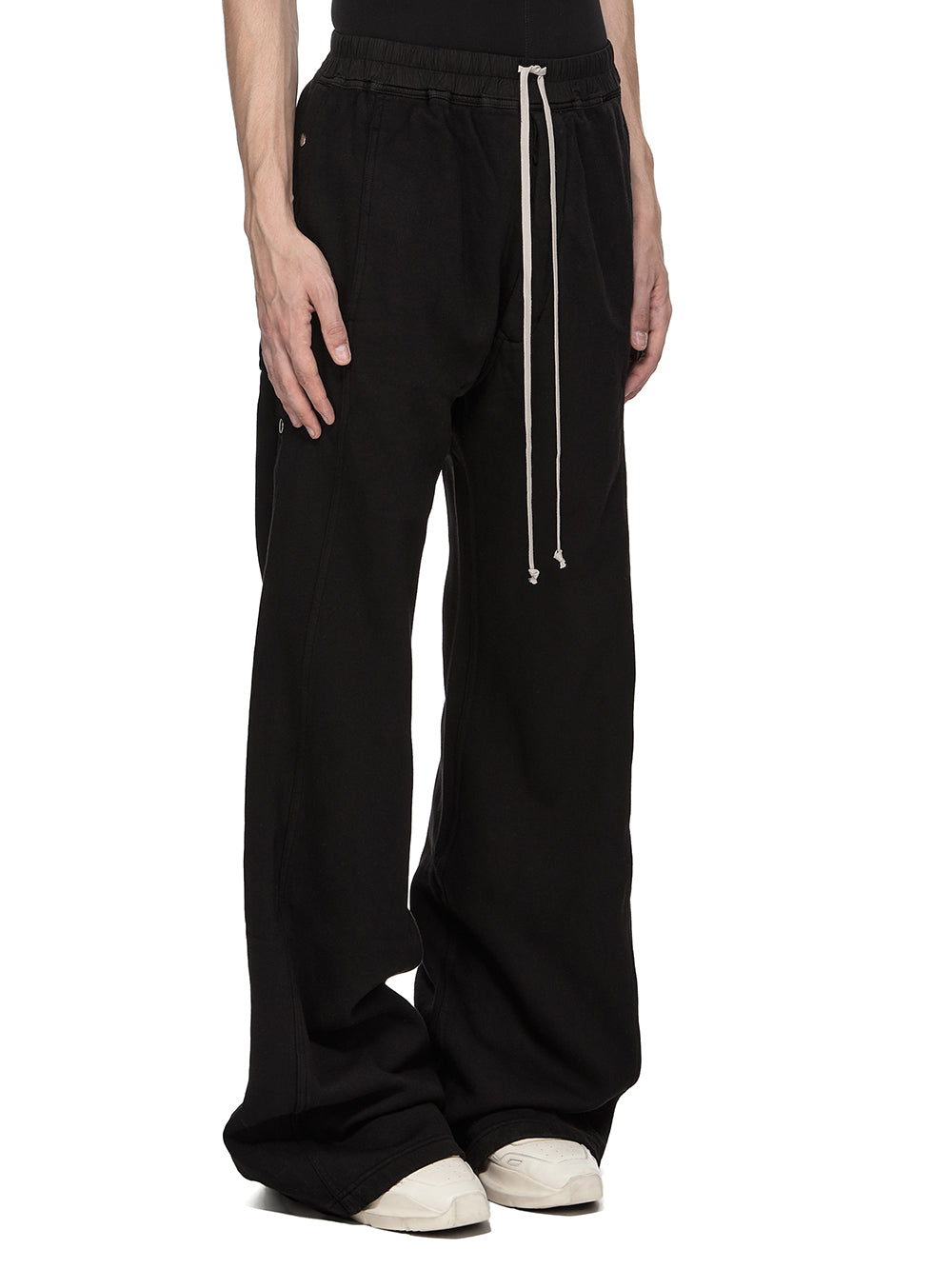 DU02F6393_F_09 | WIDE PUSHER PANTS