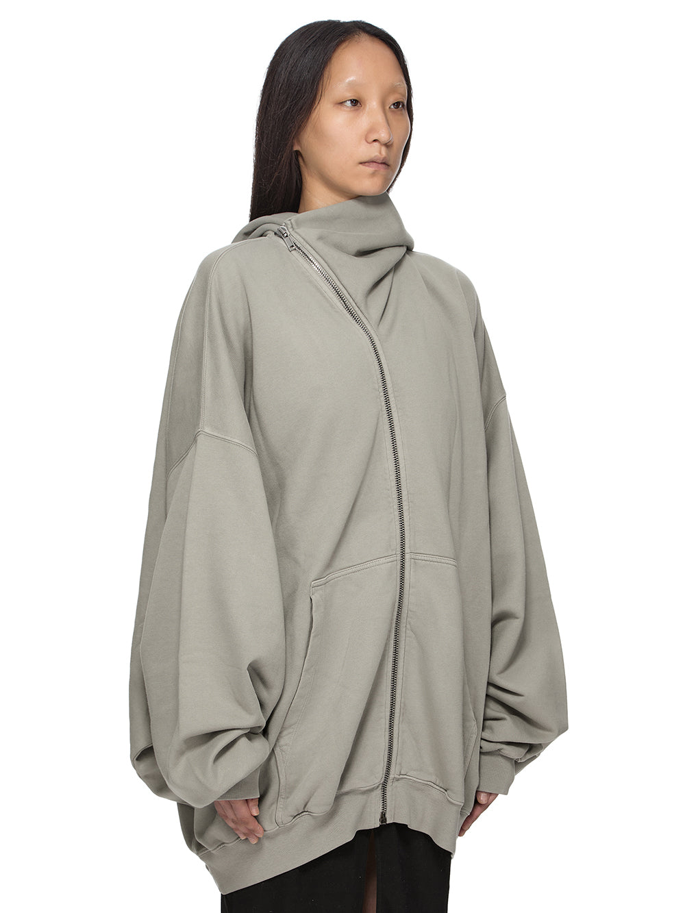 DS02F6228_FP_59 | MOUNTAIN HUN HOODIE