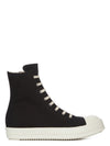 m_145631_0297360_sneaks
