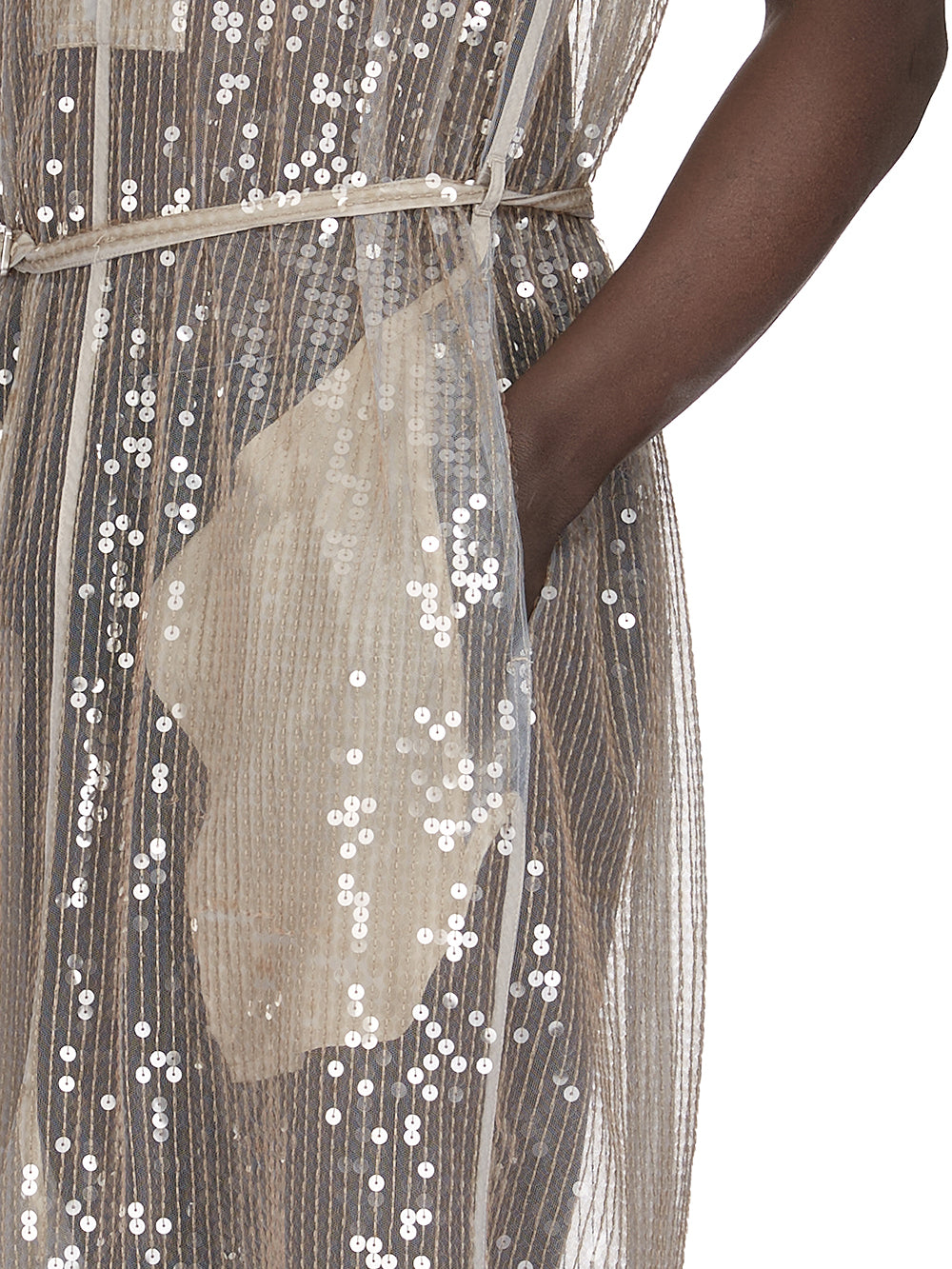 m_147649_RR01F2506_TULM15_46138_06