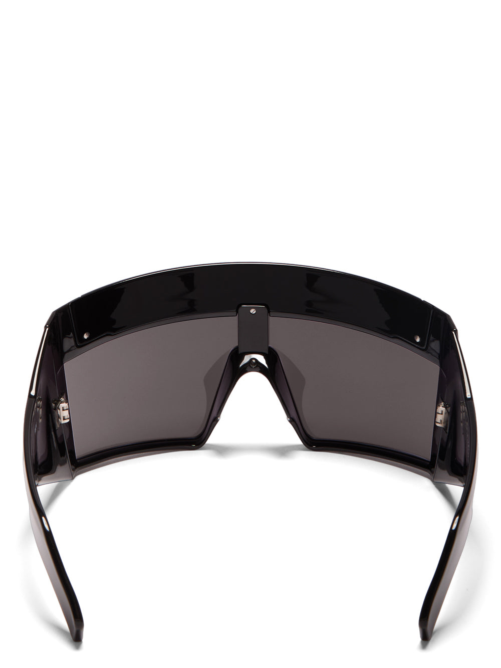 m_167620_RG0000017_GBLKB_0909_03