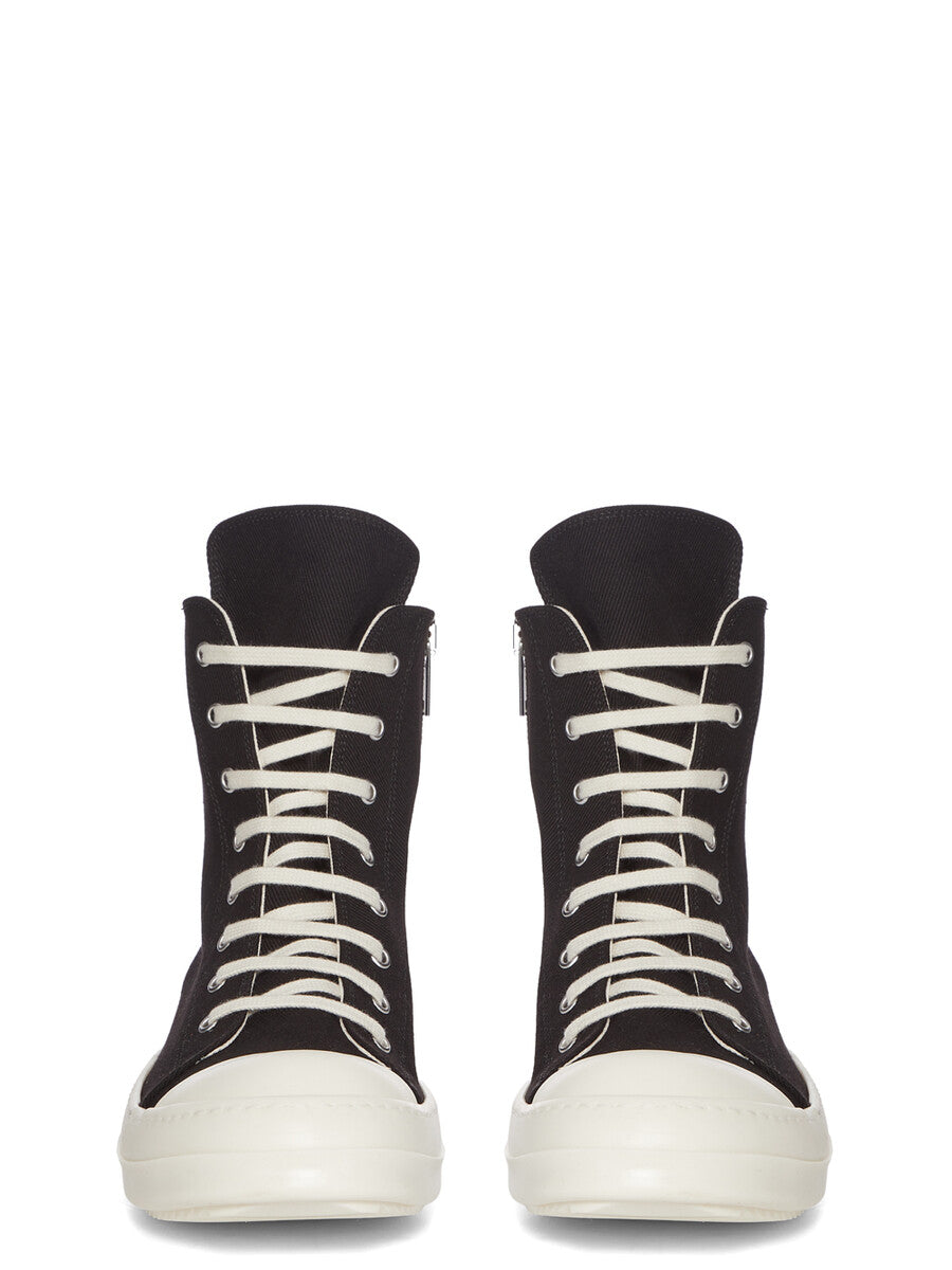 DU01F4800_DOEM8_9811 | SNEAKS