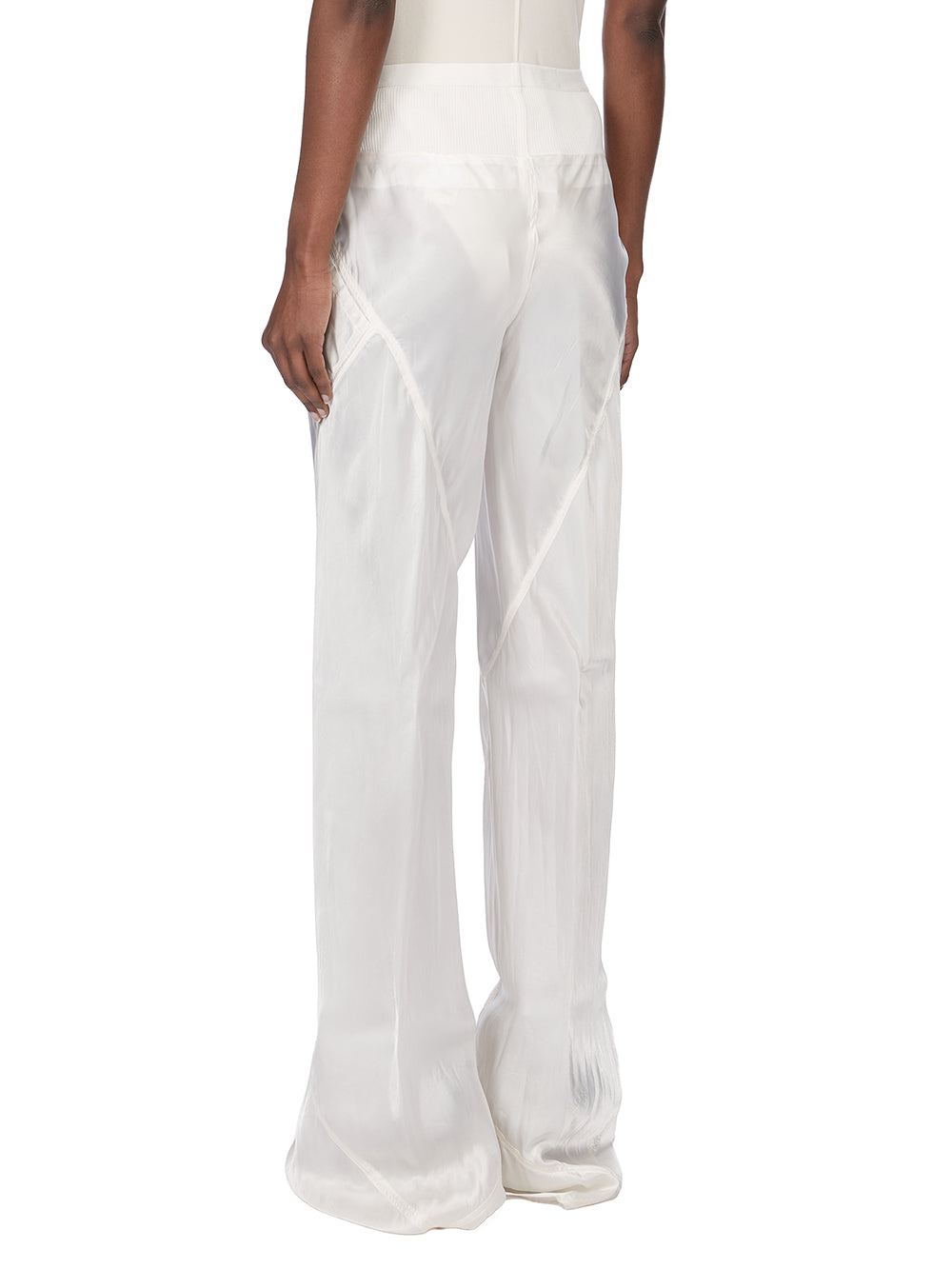 m_223603_RP01F6301_N_11_03