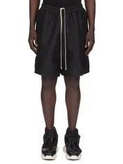 Fashion related image used in ecommerce context featuring designer aesthetic and visual storytelling
