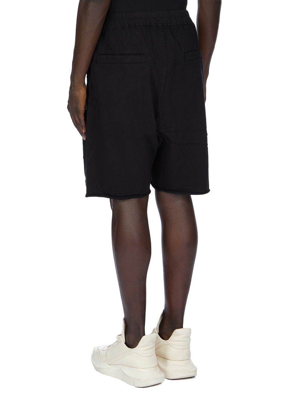 DU02F6389_RIG_09 | BAUHAUS SHORTS