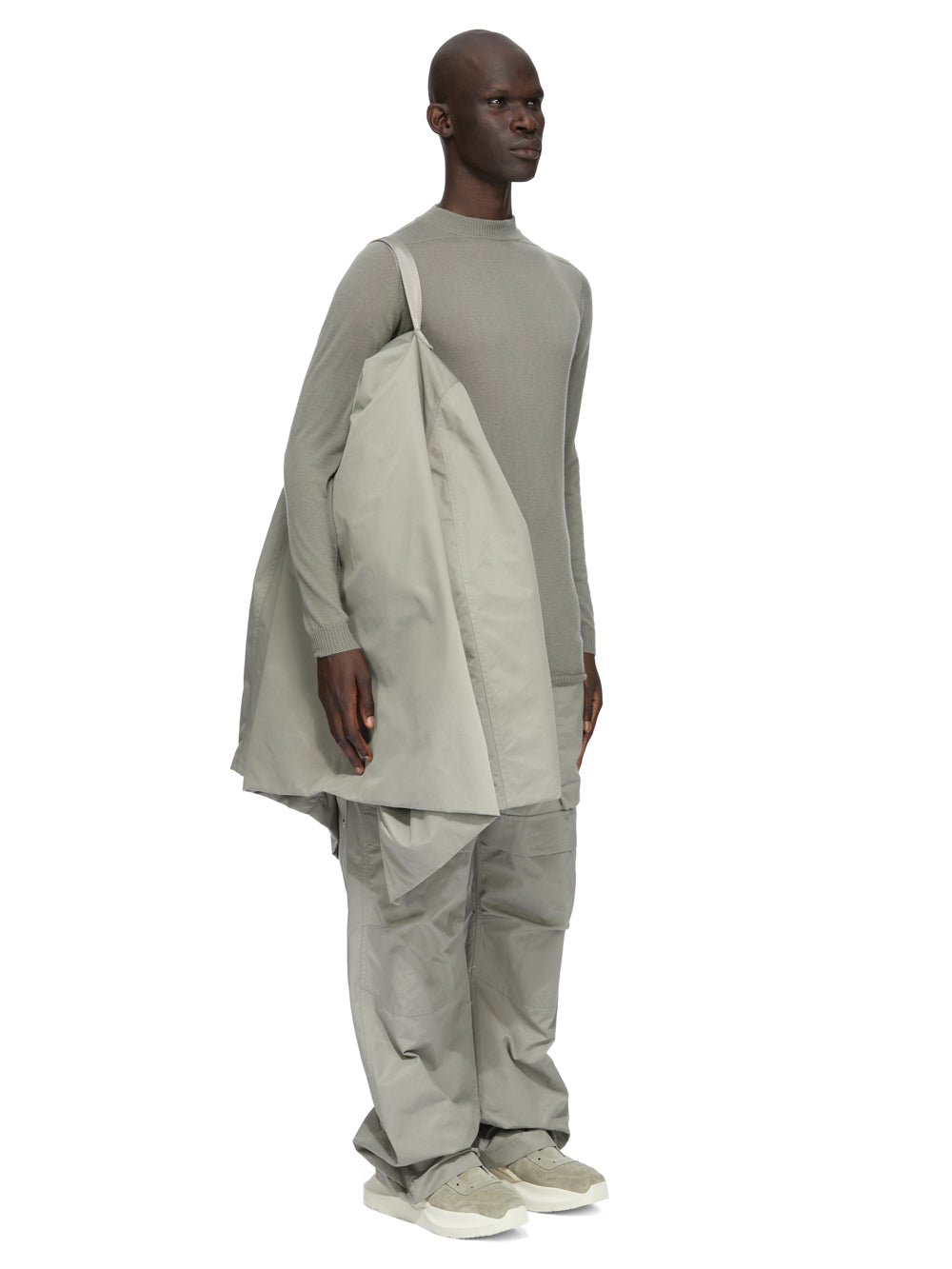 RU02F4776_MU_48 | CROPPED MAC