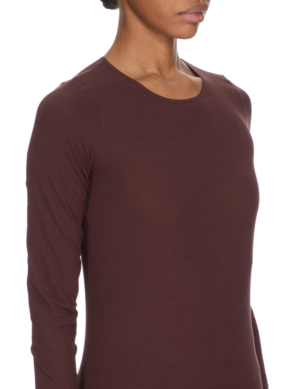LI02F2202_JKS_33 | BASIC LS T