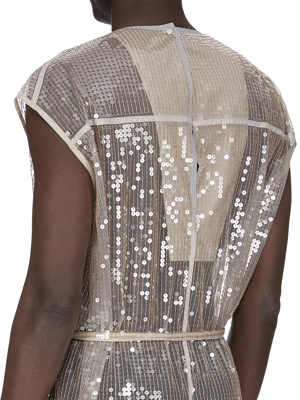 m_504310_RR01F2506_TULM15_46138_05