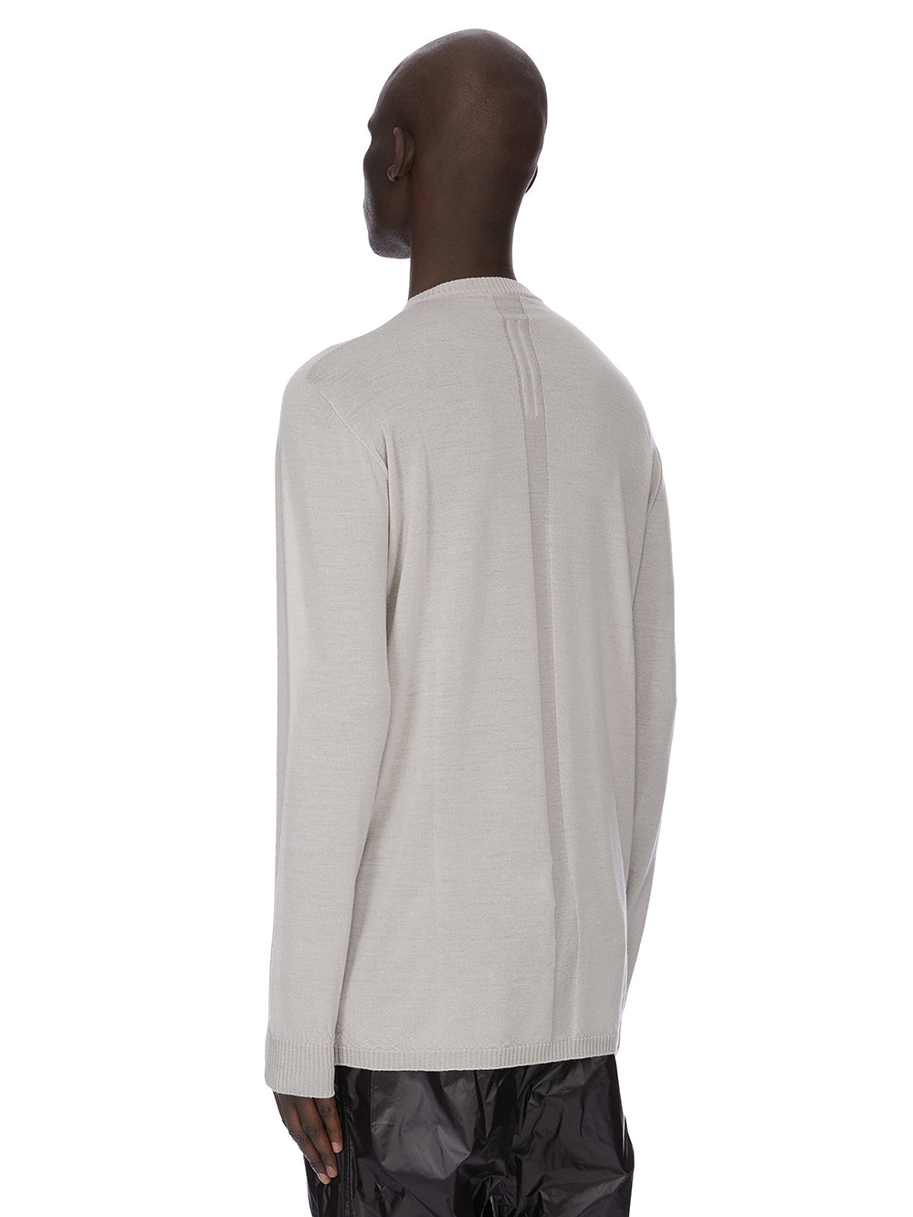RU01F2627_ML_08 | OVERSIZED LEVEL
