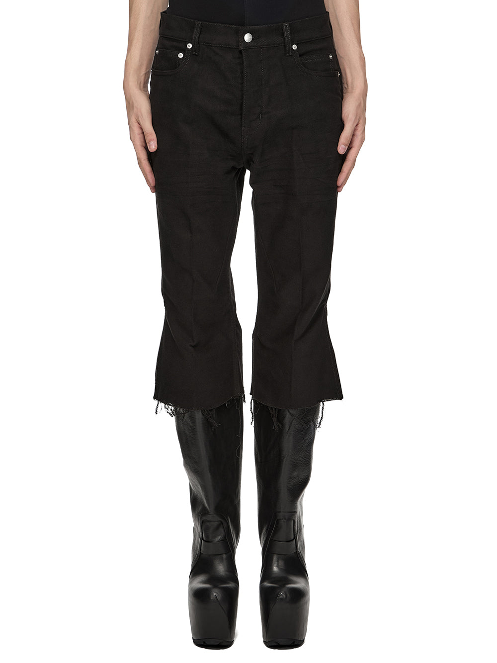 RR02F4303_TB_09 | BOLAN CUTOFFS