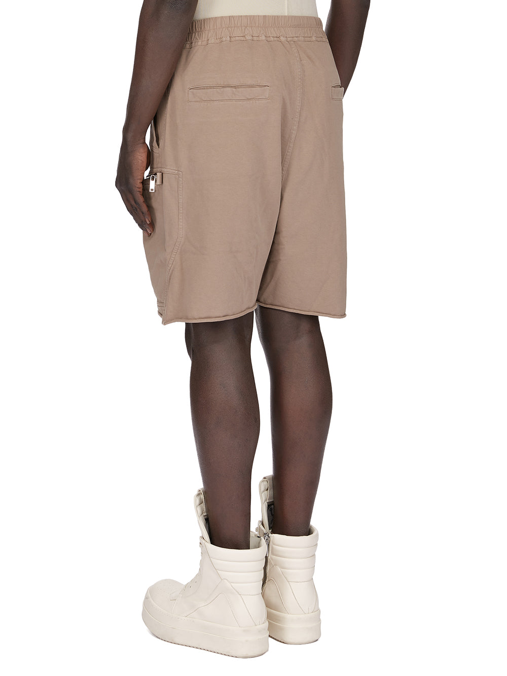 m_632885_DU01F4389_RIG_64_03