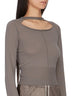 RP01F6617_ML_34 | CROPPED PULL