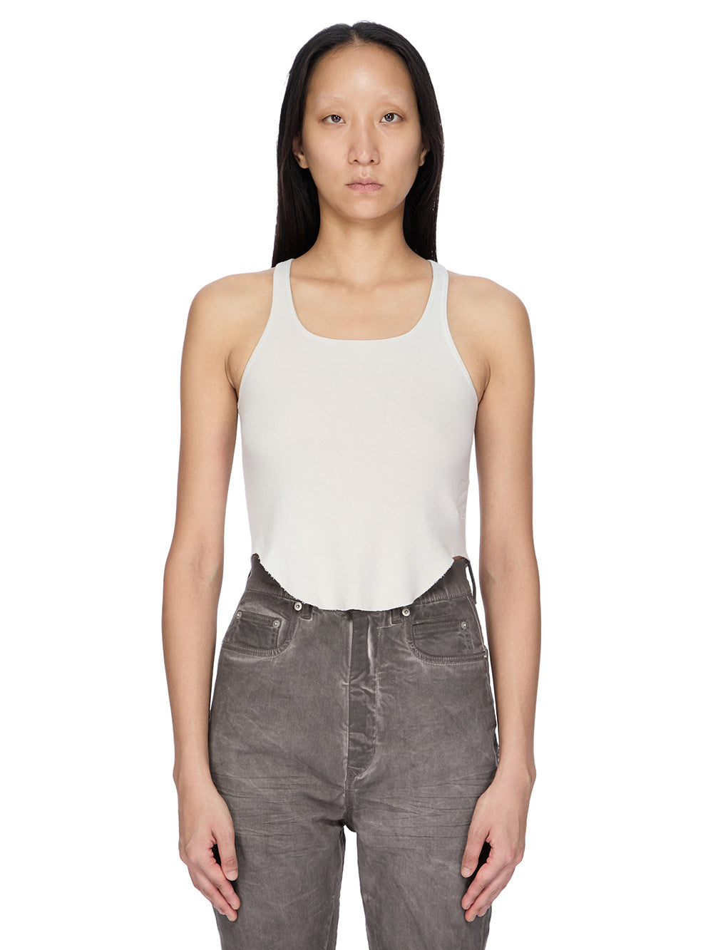 DS02F6100_RN_51 | BASIC TANK CROPPED