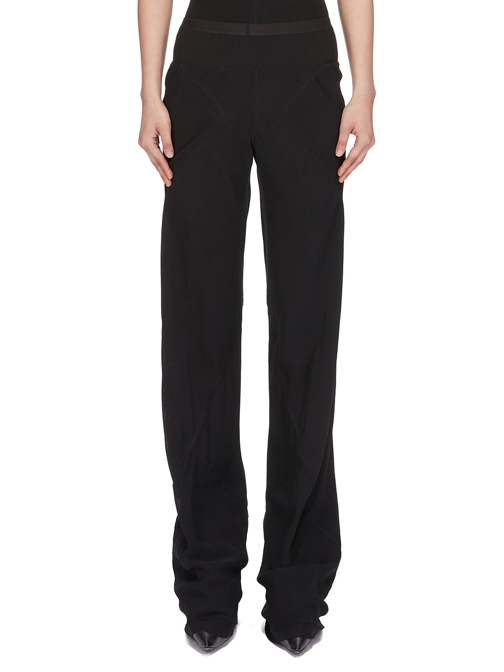 m_713863_RO01F6301_GDB_09_01