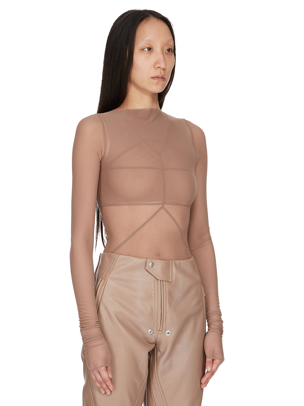 m_725280_RO01F6171_TUS_44_02