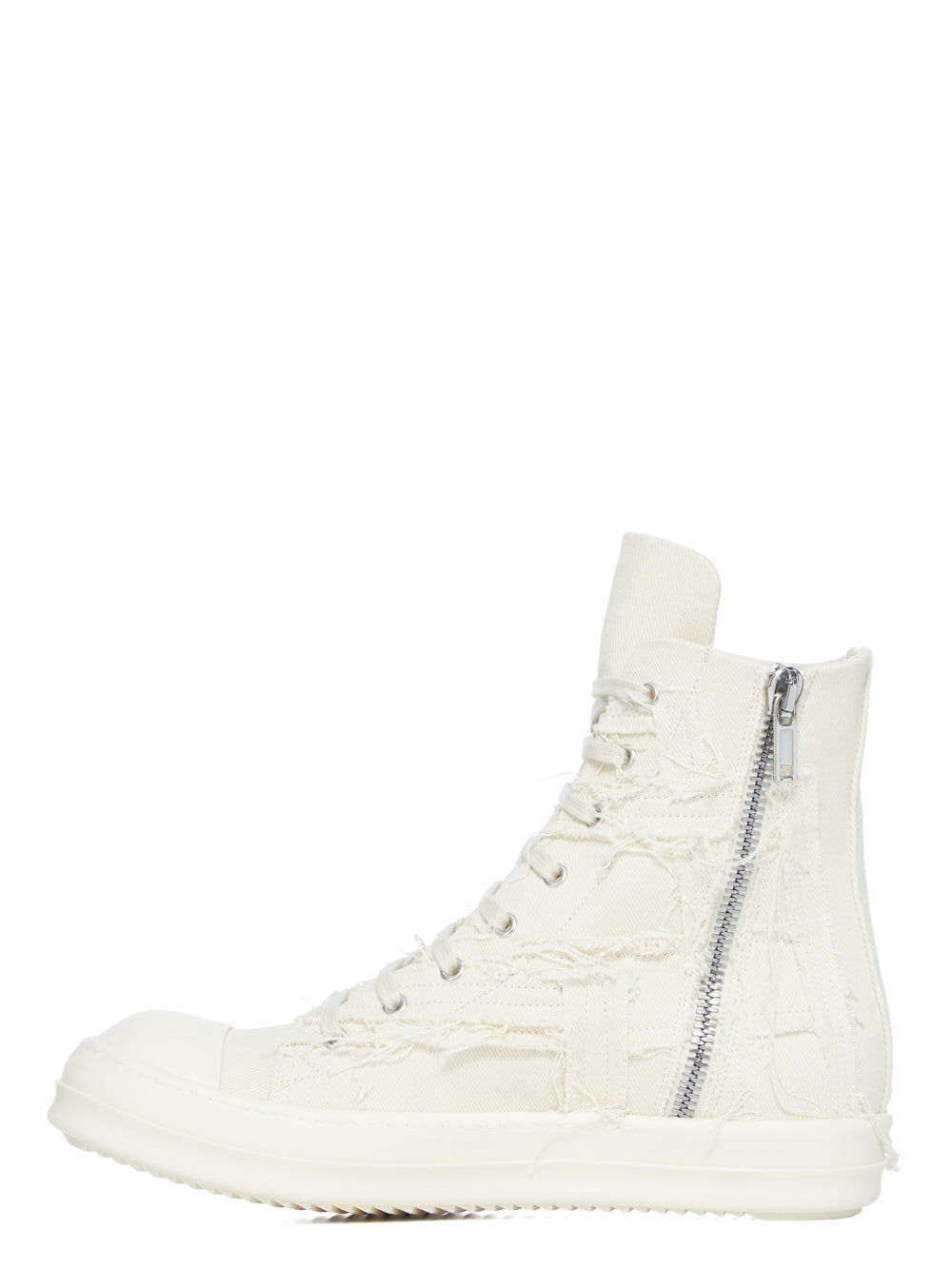 m_739359_DS01F4800_SLASH_1111_03