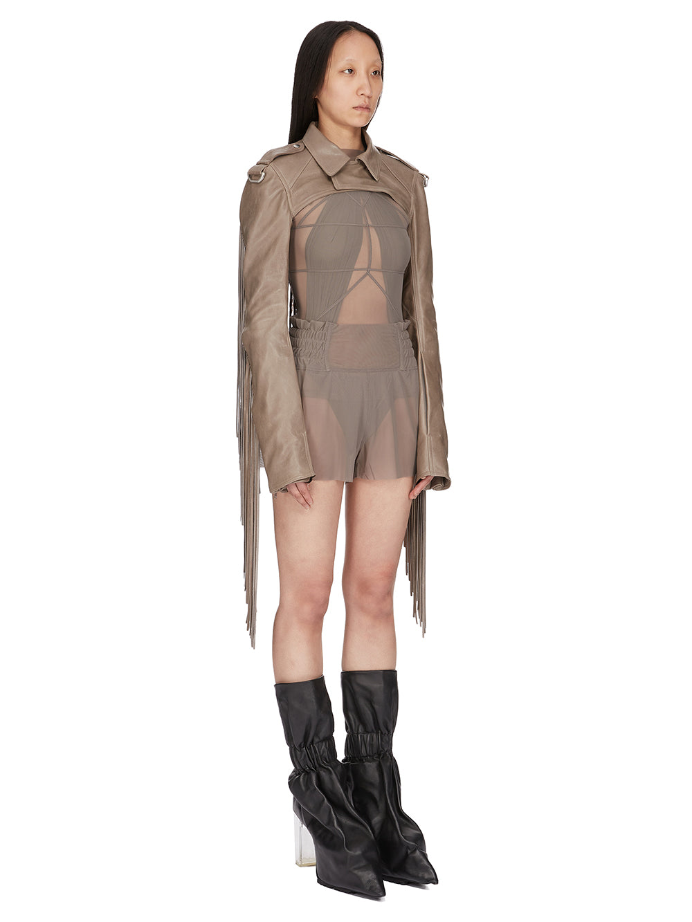 m_759515_RO01F6784_LNEVF1_34_02