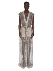 Fashion related image used in ecommerce context featuring designer aesthetic and visual storytelling