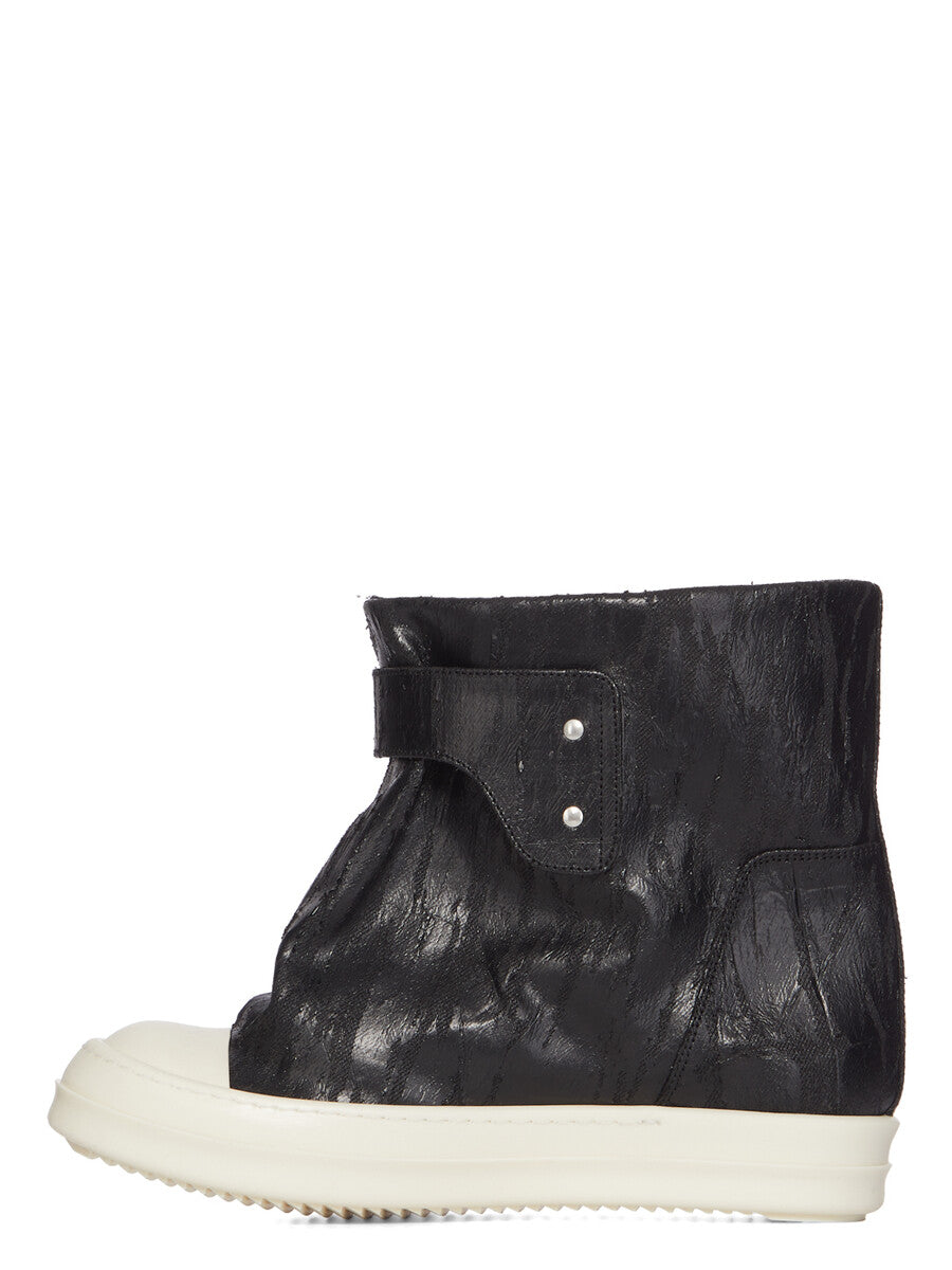 DS02F6814_BMC_911 | ELEPHANT LOW BOOT