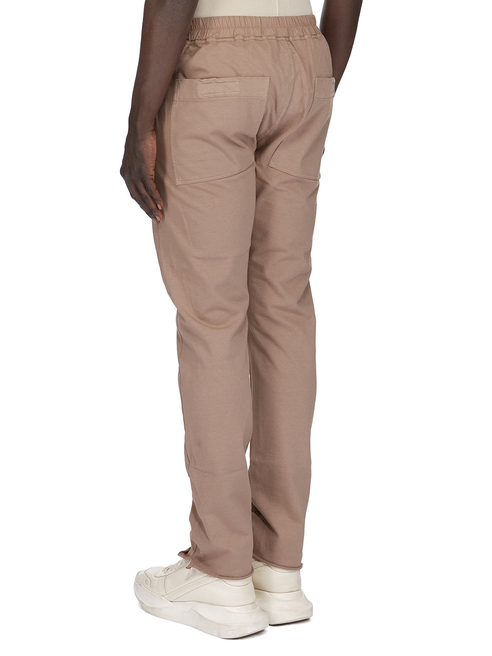 m_936875_DU01F4392_RIG_64_03