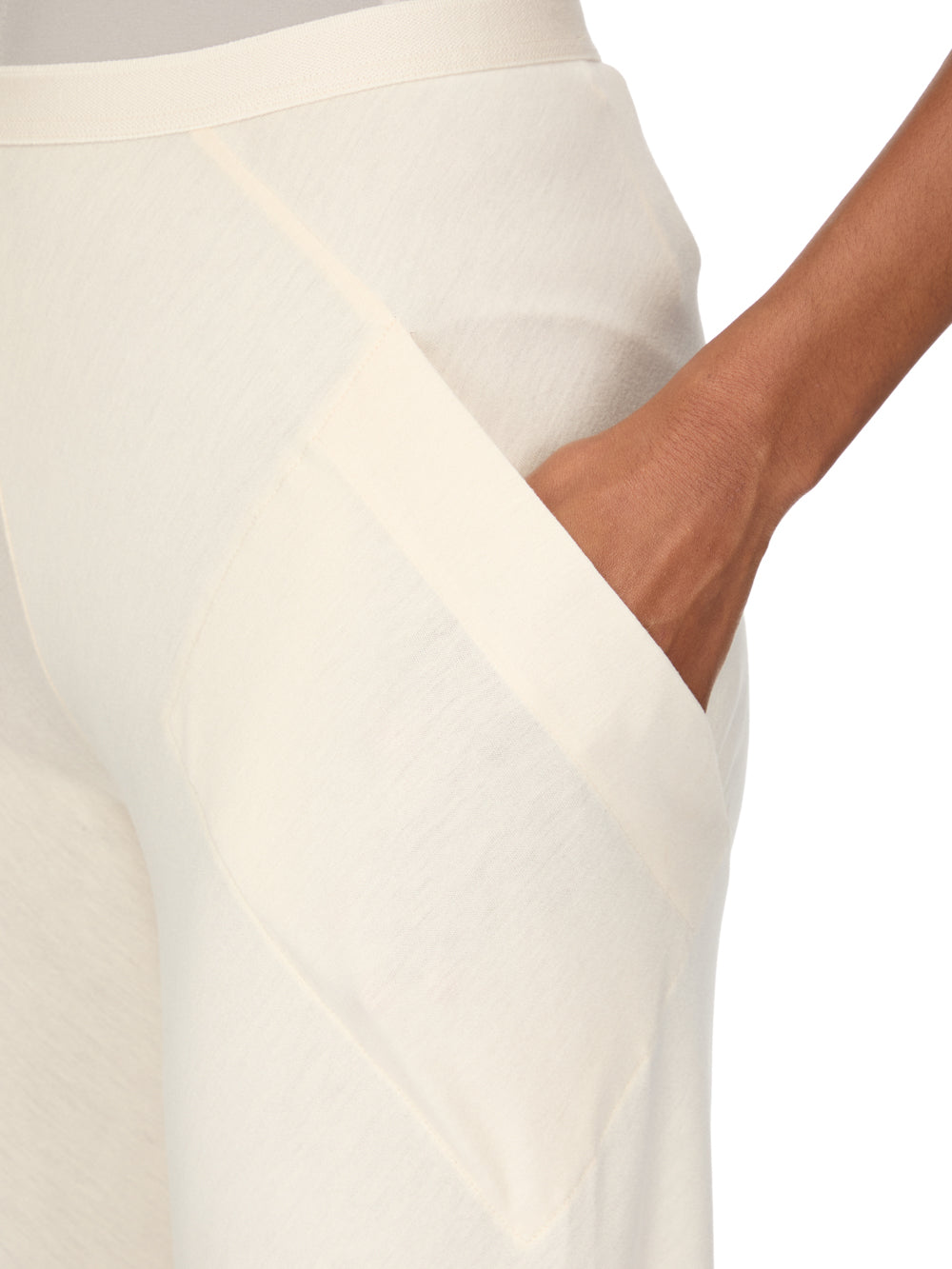 LI01F7332_RV_81 | BIAS PANTS