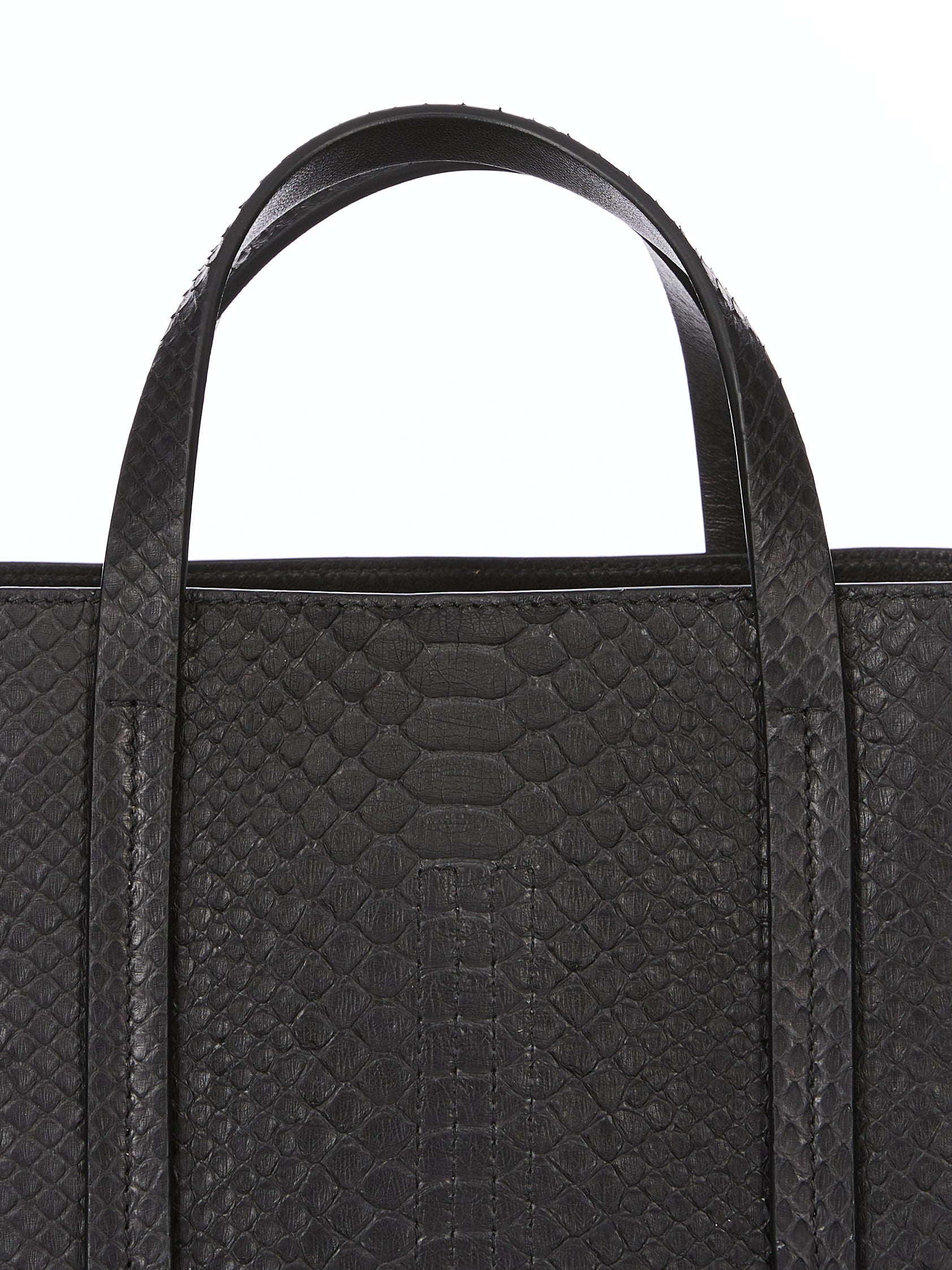 m_985608_RA01F0864_LPY9_09_05