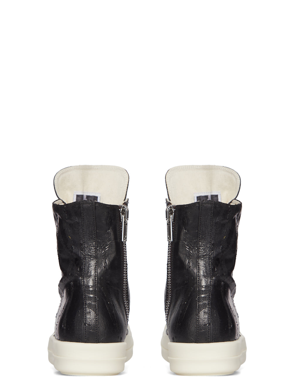 DS02F6800_BMC_911 | SNEAKS