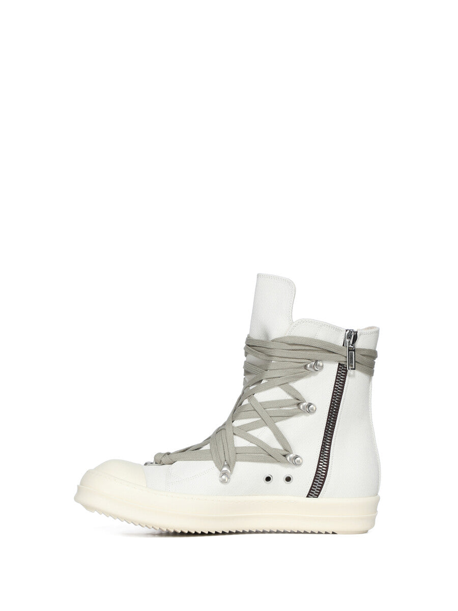 DS01F4809_DOW1_4111 | MEGALACE® SNEAKS