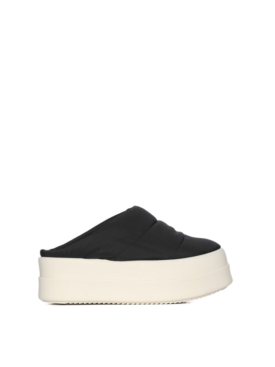 DS02E7834_NCV_91 | MEGA BUMPER SLIP ON LUNAR