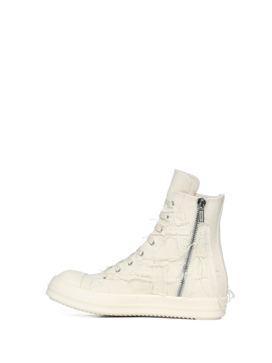 DU01F4800_SLASH_1111 | SNEAKS