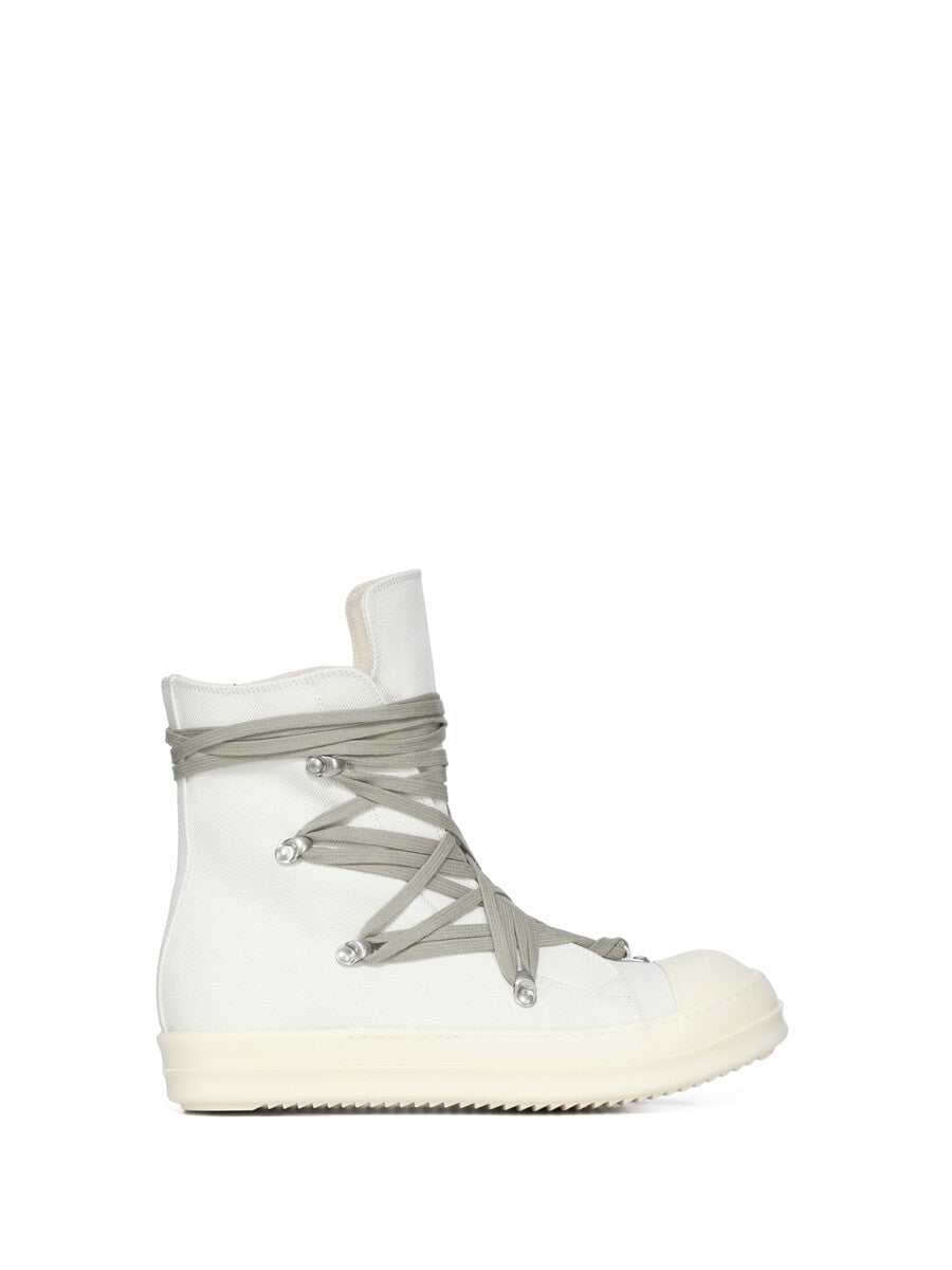 DU01F4809_DOW1_4111 | MEGALACE® SNEAKS