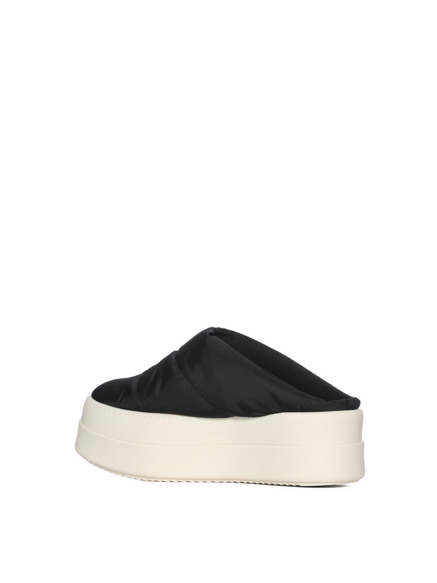 DU02E7834_NCV_91 | MEGA BUMPER SLIP ON LUNAR