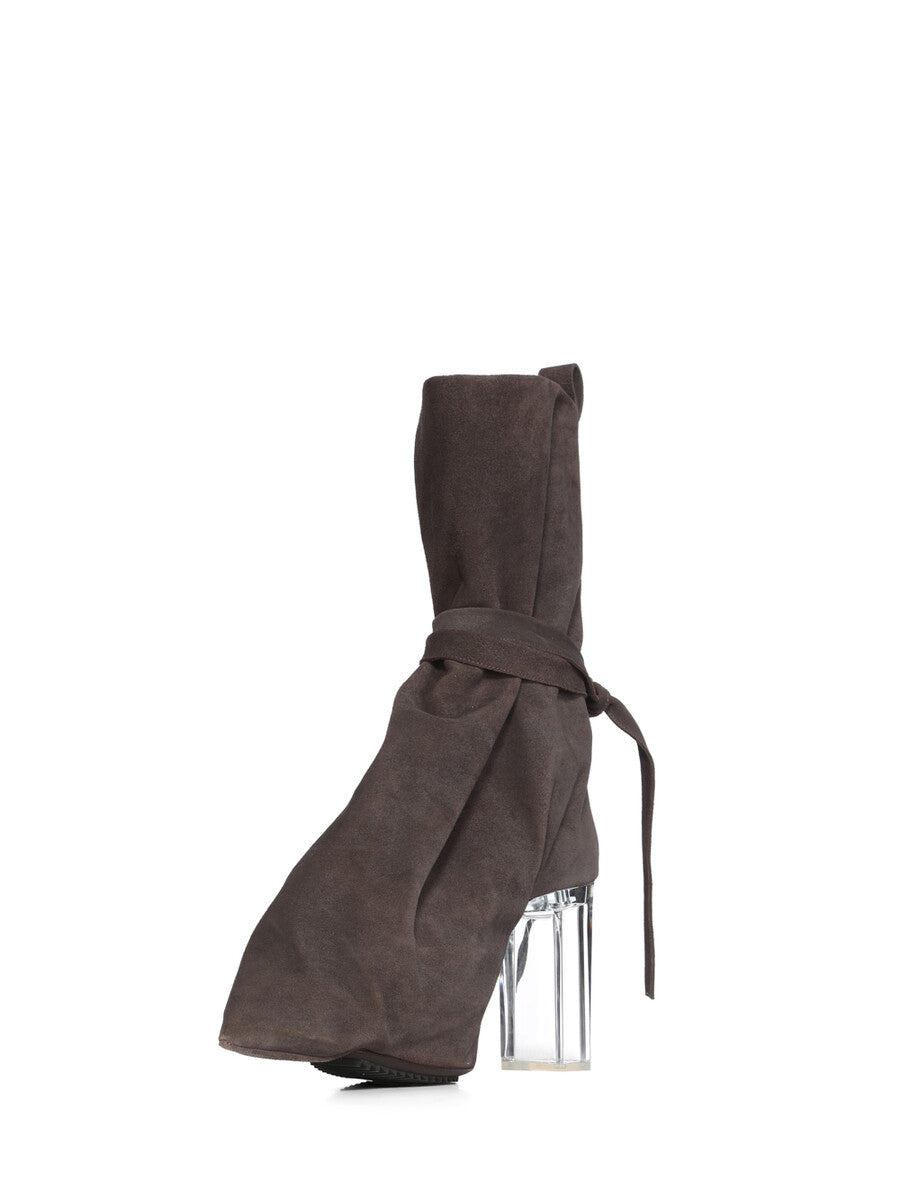 RO02E4841_LOORE0_780 | TIED TACO KISS