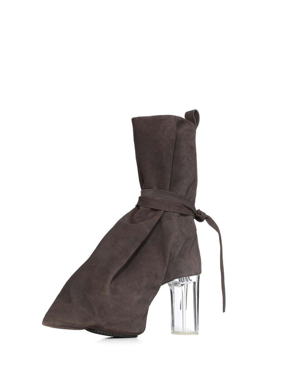 RO02E4841_LOORE0_780 | TIED TACO KISS