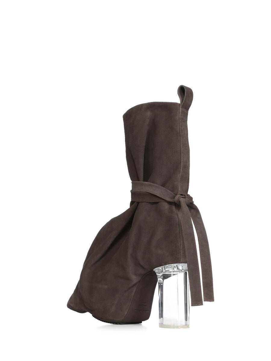 RO02E4841_LOORE0_780 | TIED TACO KISS