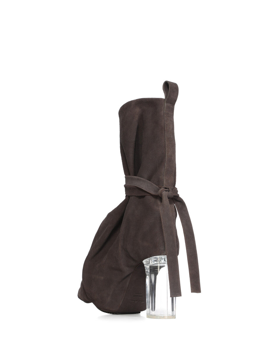 RO02E4841_LOORE0_780 | TIED TACO KISS