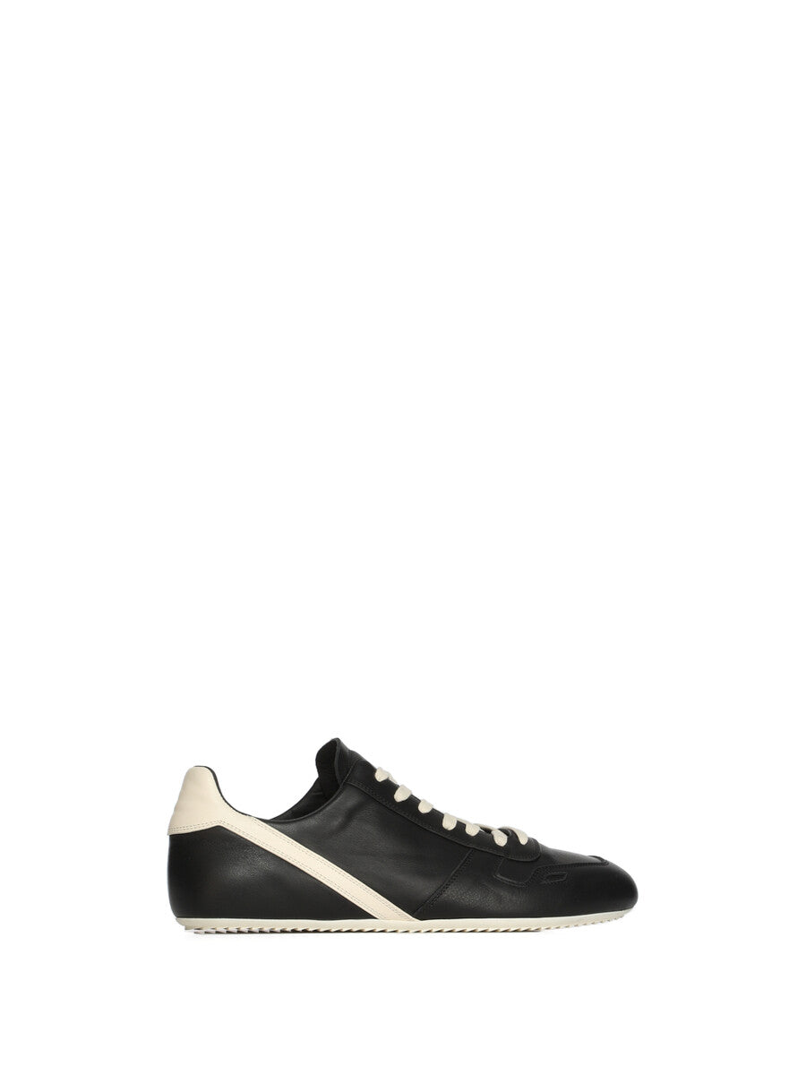 RP02E4895_LCO_911 | MINIMAL SNEAK