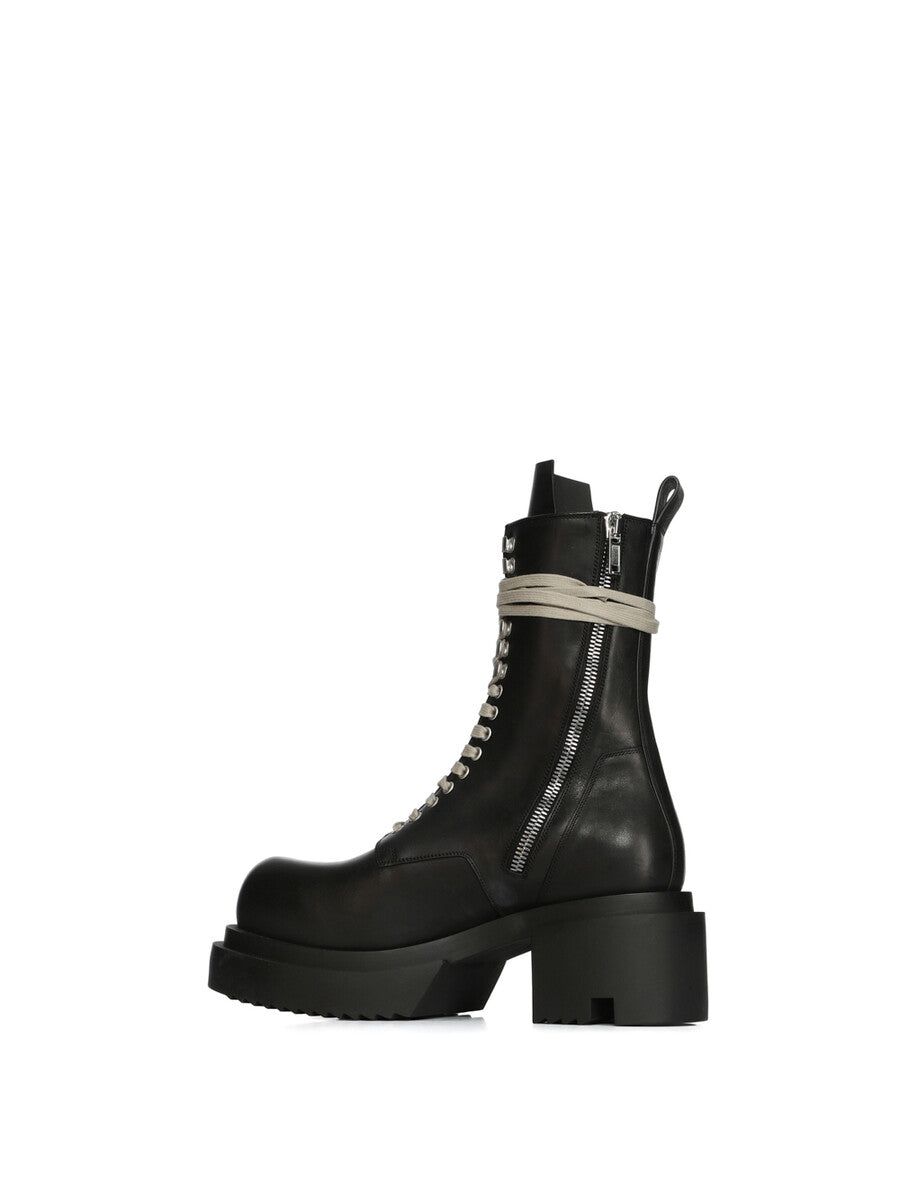 RU02E1839_LOO_09 | LACEUP BOGUN